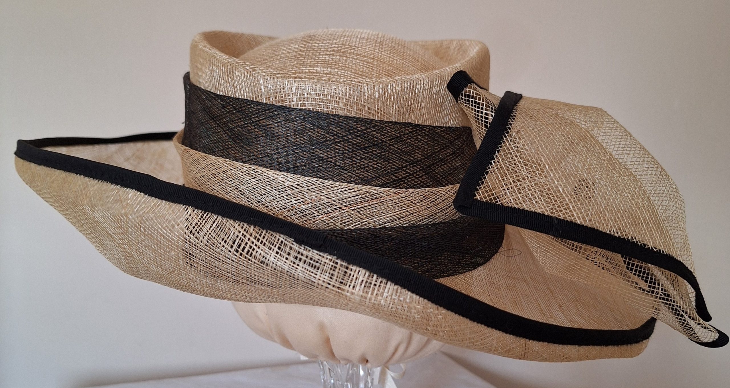 A classic Headworks hat - Image 5